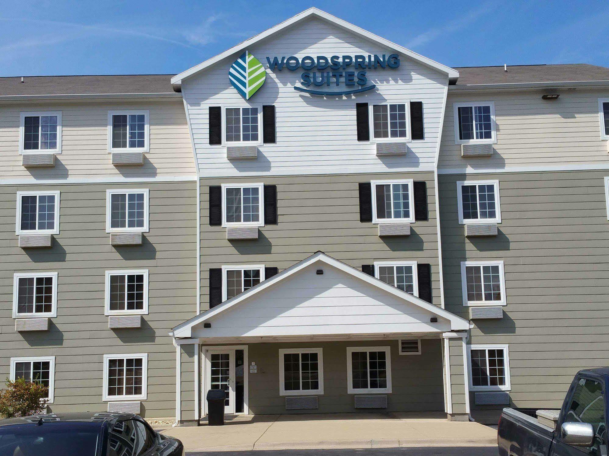 Woodspring Suites Louisville Southeast Forest Hills Екстериор снимка